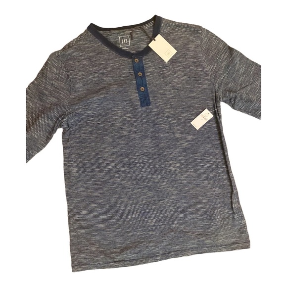 Men’s Long sleeve Gap Shirt - Picture 3 of 7